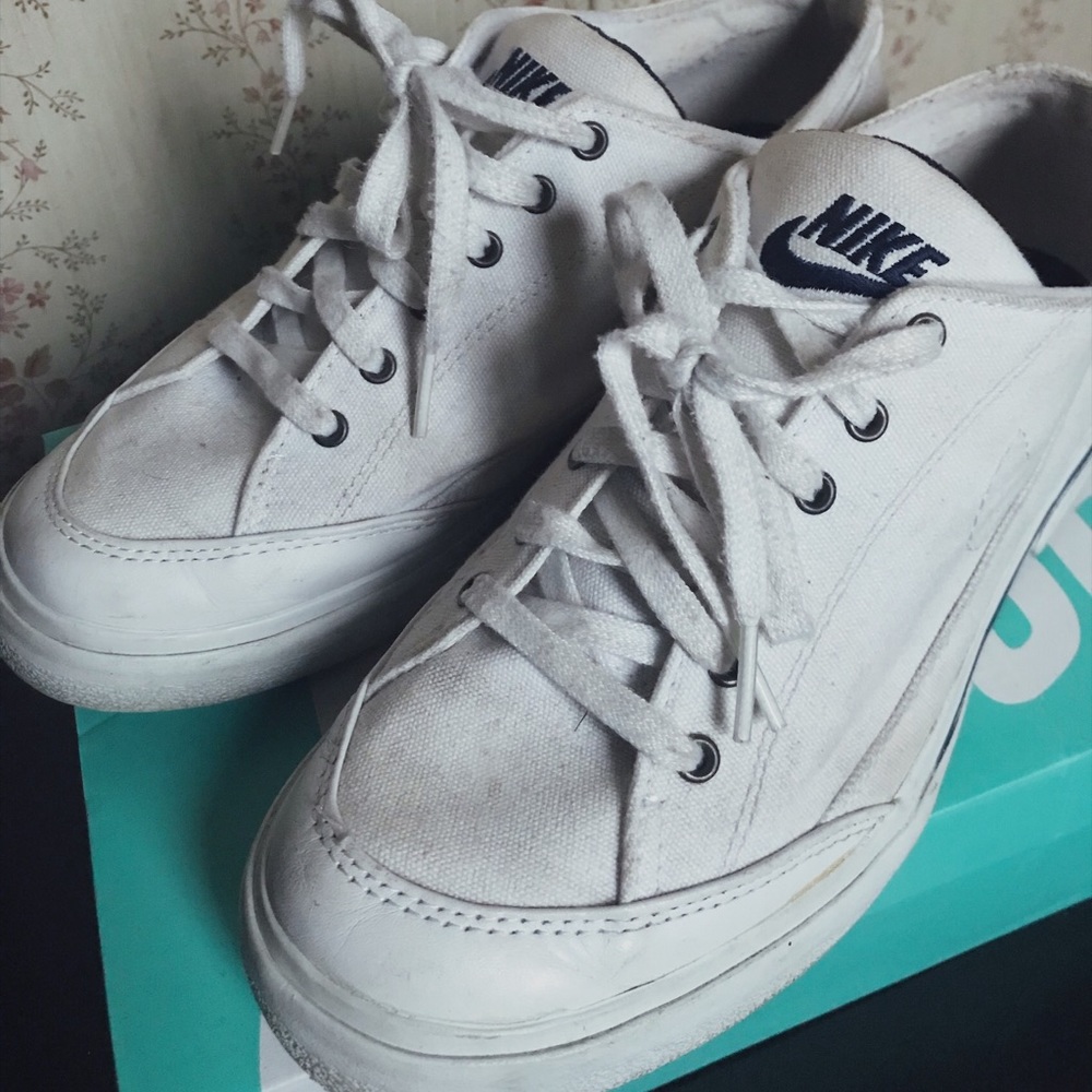 Vintage Nikes